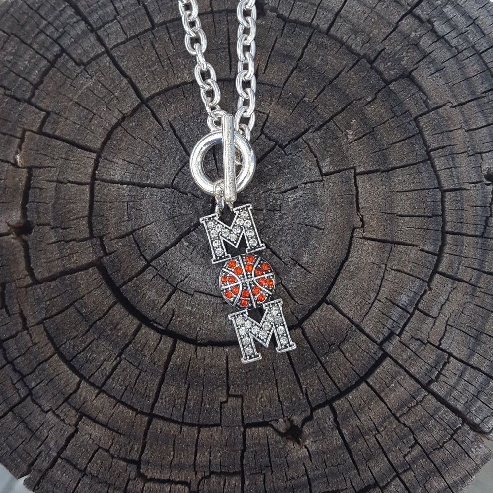 𝅺Basketball Mom Toggle Necklace